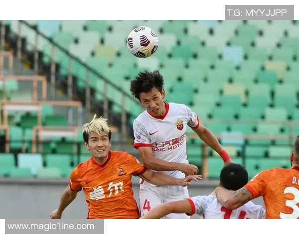 武汉足球队逆袭之路总决赛特别报道展现奋斗与荣耀的传奇故事